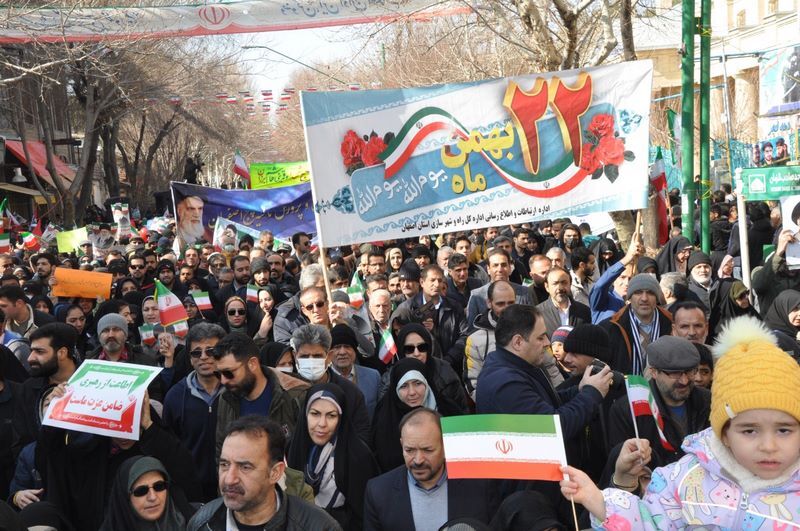 بیانیه مرکز مقاومت بسیج وزارت راه و شهرسازی و بنیاد مسکن
انقلاب اسلامی به مناسبت ۲۲ بهمن