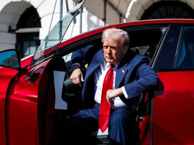 ترامپ بنزین را آزاد می‌کند