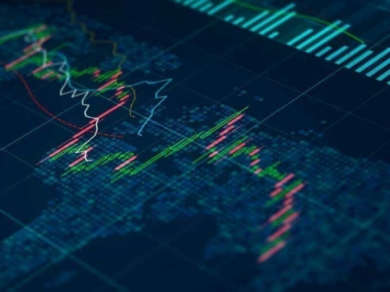 دلایل ریزش بازار سهام تشریح شد/ خروج ۷ همت پول حقیقی‌ها