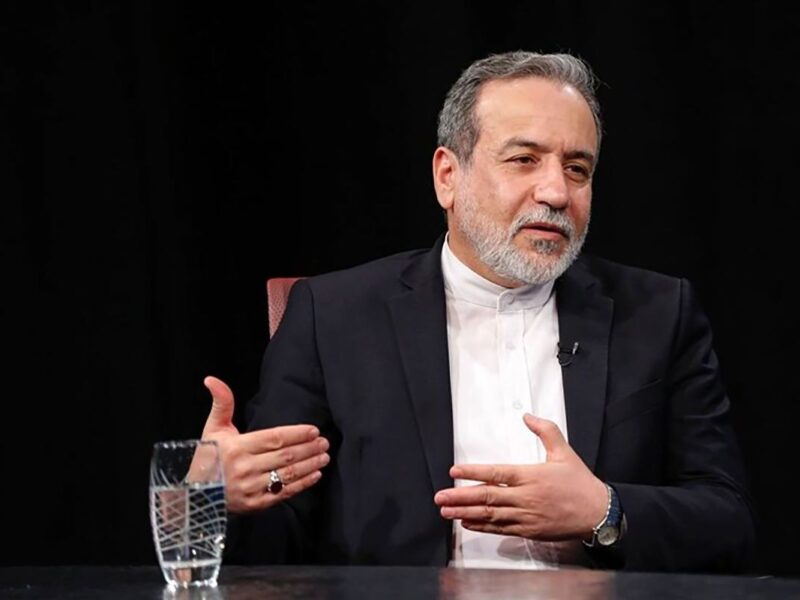 عراقچی عازم مسقط شد