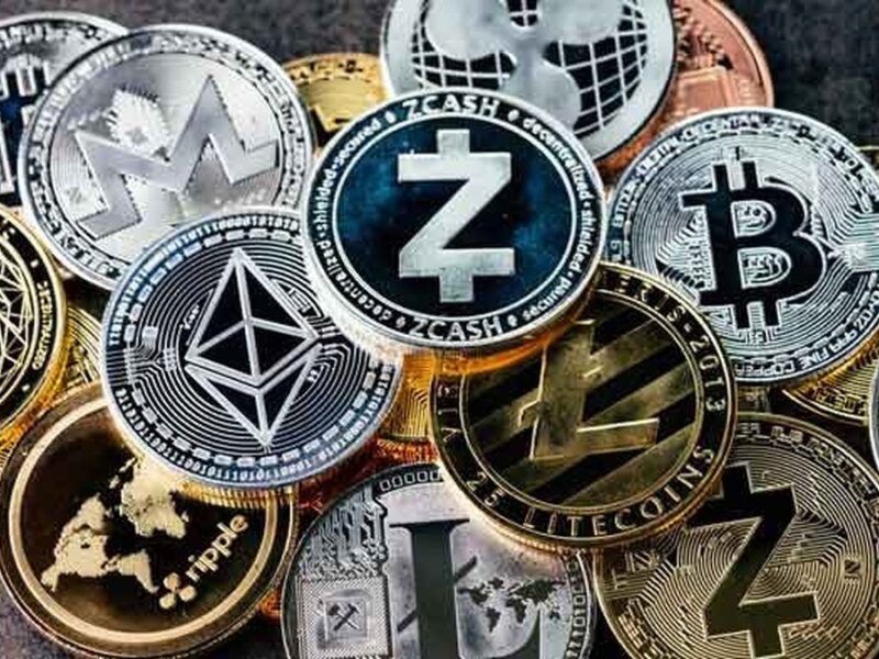 قیمت ارزهای دیجیتال امروز یکشنبه ۱۹ بهمن ۱۴۰۴ /  بیت‌کوین و اتریوم بازارها را متعادل کردند