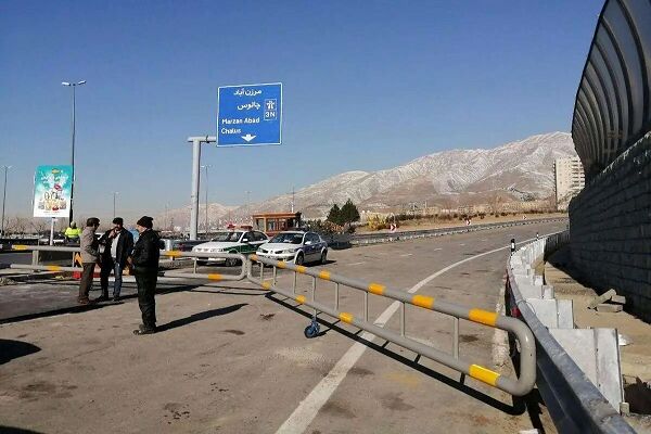 ممنوعیت تردد در چالوس و آزادراه تهران-شمال/ ترافیک سنگین در
مسیرهای شمالی