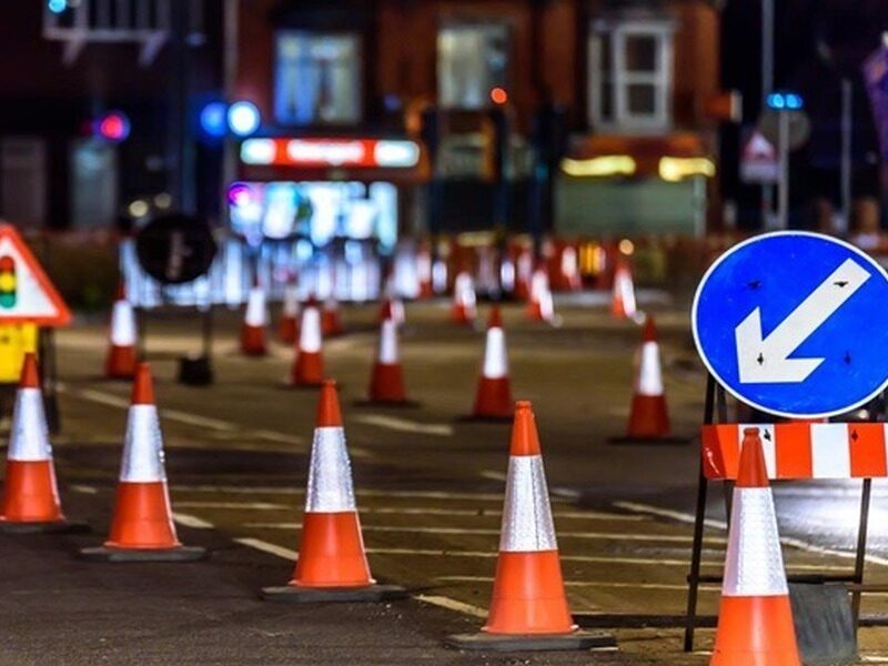 کیمیا صنعت؛ بهترین تولید کننده تابلوهای راهنمایی رانندگی