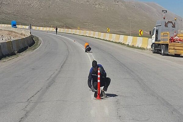 ️ایمن‌سازی ۱۶۲ نقطه مستعد تصادف در محورهای مواصلاتی استان
کرمانشاه