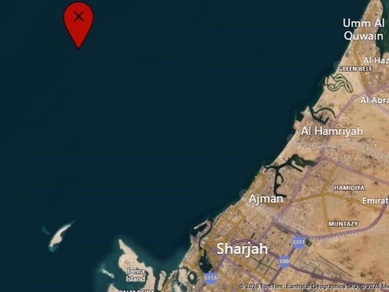 انفجار مشکوک کنار یک کشتی در نزدیکی شارجه/ ماجرا چه بود؟