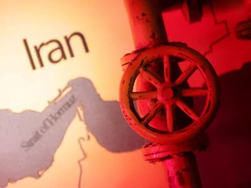 بزرگترین افزایش هفتگی قیمت نفت در ۴ دهه گذشته رقم خورد