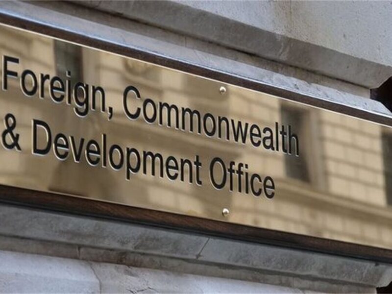 تنش دیپلماتیک در لندن/ سفیر ایران احضار شد