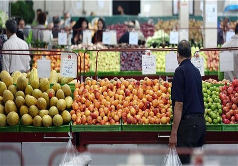 توزیع ۹۴۵ تن کالای اساسی در بازار استان بوشهر