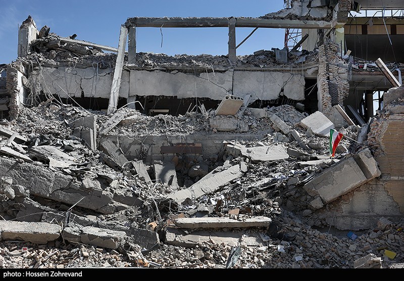 حمله اسرائیل به کارخانه کاغذ، پارکینگ خودرو و تالار پذیرایی در ملایر‌