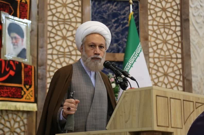 دفاع از نظام اسلامی یک واجب شرعی است