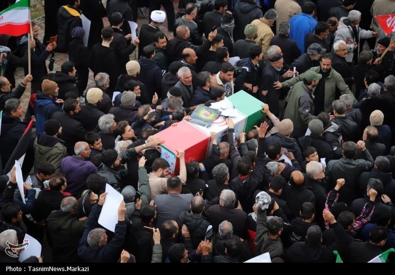 سردار در زادگاهش آرام گرفت؛ مردم امروز شهید پاکپور را در آغوش گرفتند