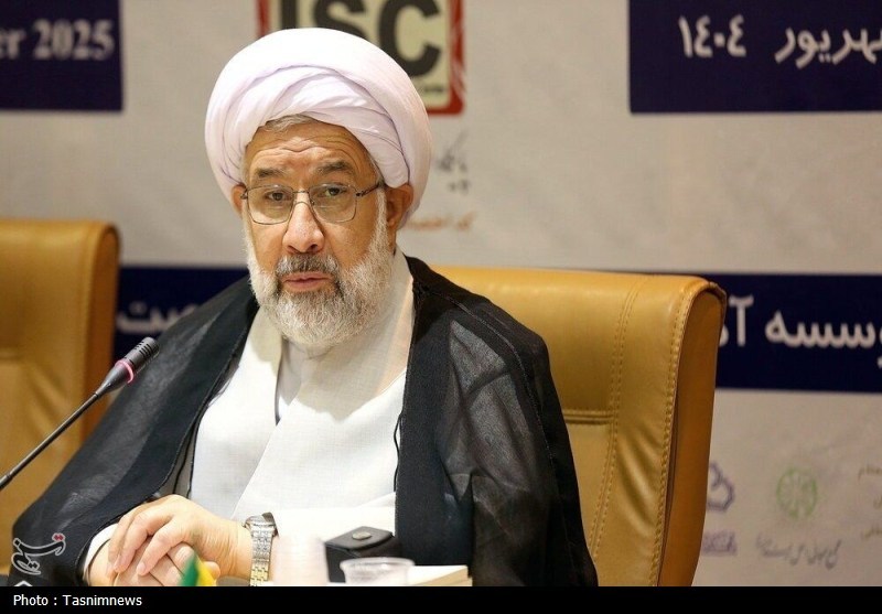 پاسخ رئیس جامعه المصطفی به اظهارات خلاف واقع شیخ‌ الازهر‌