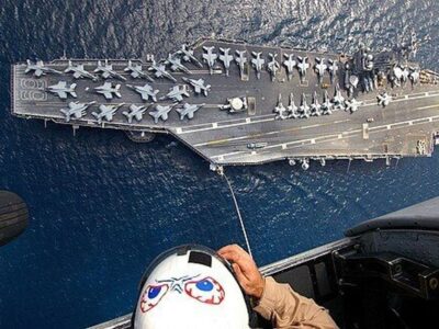 آرایش عجیب ناوگان دریایی آمریکا در خاورمیانه / جنگ در راه است؟