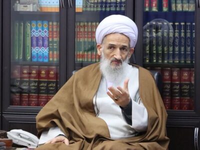 آیت الله لائینی: غفلت از اقتصاد و فضای مجازی نقطه نفوذ جنگ ترکیبی است