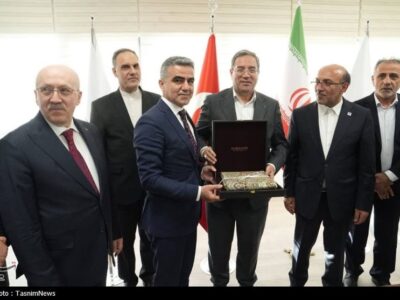 افزایش پذیرش روزانه کامیون‌های ترانزیتی بین ایران و ترکیه