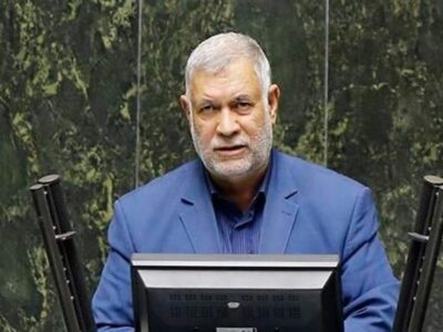 بانک مرکزی و وزارت اقتصاد بر عملکرد بانک‌ها در وام اشتغال نظارت کنند