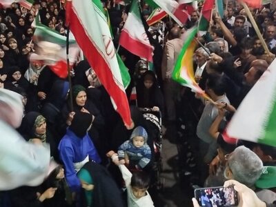 تجدید عهد مردم کردکوی در شب‌های همبستگی