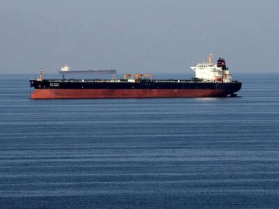 تمدید معافیت‌های نفتی ایران در بحبوحه تنش‌های منطقه‌ای/ بازار سوخت جهانی زیرسایه جنگ ایران