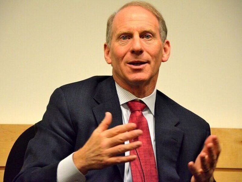 توصیه جنجالی مقام آمریکایی به ترامپ / ریچارد هاس نتیجه جنگ را فاش کرد