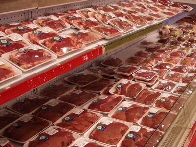 ثبت سفارش  واردات گوشت منجمد از امروز آغاز شد