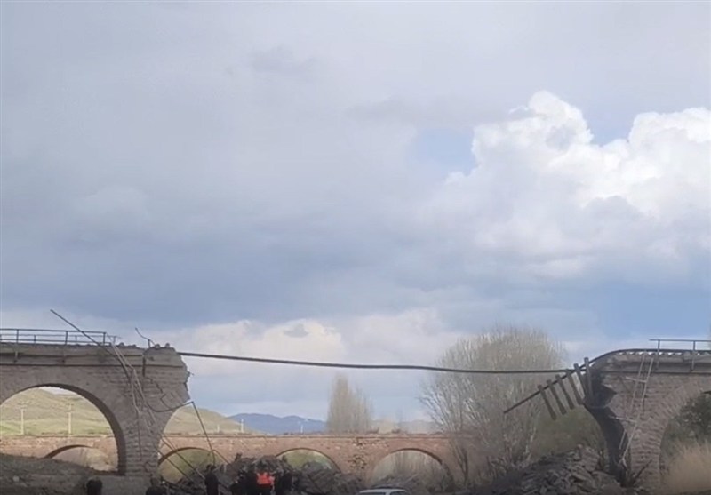 حمله آمریکایی ـ صهیونی به پل راه‌آهن امین‌‌آباد زنجان