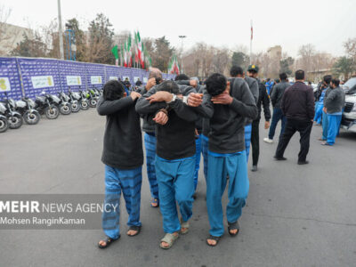 دستگیری سارقان به عنف کارگاه ضایعاتی در فلاورجان طی ۲۴ ساعت