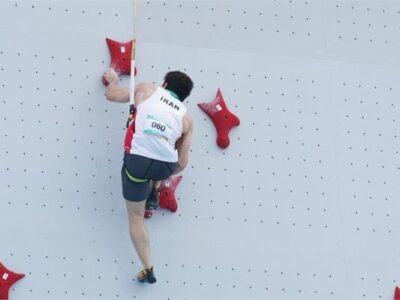 رضا علیپور به مرحله یک هشتم مسابقات سنگنوردی راه یافت