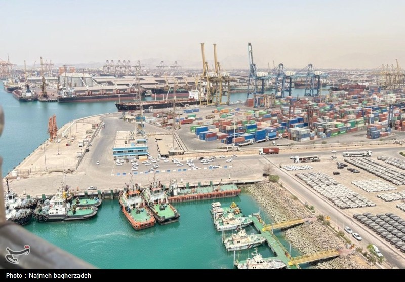 معاون وزیر اقتصاد: ۳ میلیون تن کالای اساسی از بنادر و گمرکات ترخیص شد‌