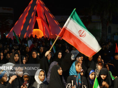 میدان داری مردم رودان در سنگر خیابان