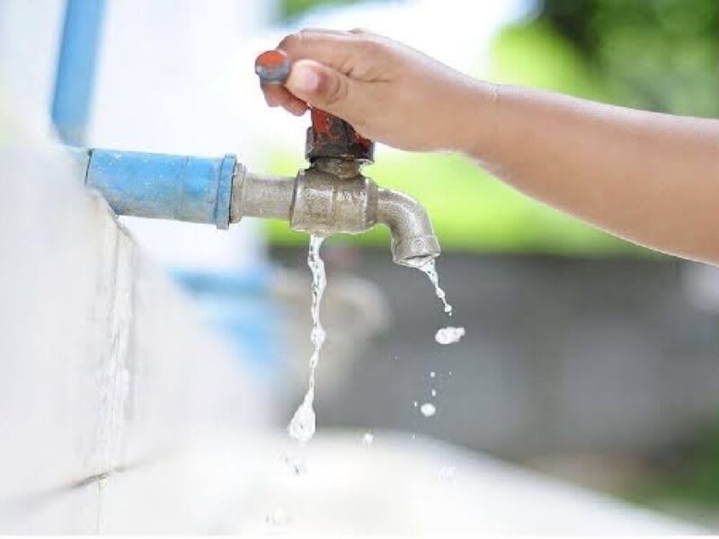 هشدار به پایتخت نشین ها/ سرانه آب تهرانی‌ها ۲۵ لیتر کمتر شد