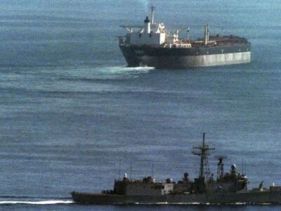 هشدار کمیسیون امنیت ملی مجلس درمورد تنگه هرمز