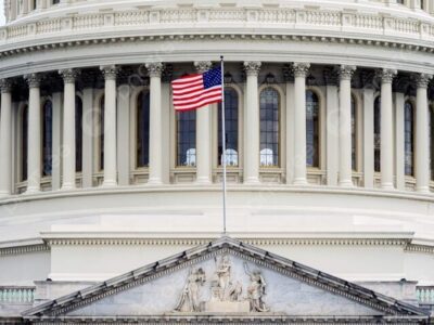 کاخ سفید از اعلام هزینه جنگ علیه ایران به سناتور‌ها خودداری کرد