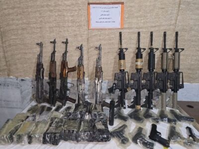 کشف ۲۸ قبضه سلاح کلت جنگی در  ارتفاعات صعب‌العبور ارومیه