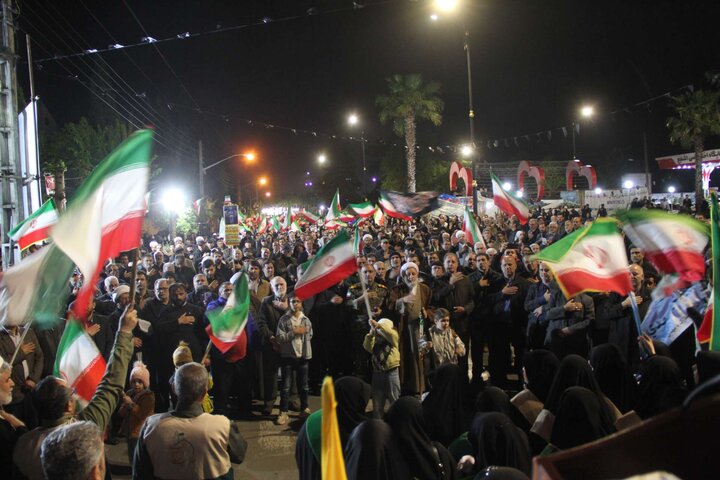 ۵۳ شب ایستادگی در دیار مینودری؛ مردم قزوین فریاد مرگ برآمریکا سر دادند