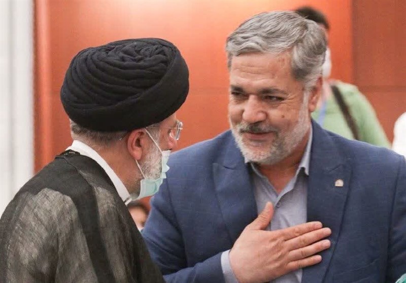 روایتی از آن روز که شهید جمهور پای درددل بازنشستگان نشست