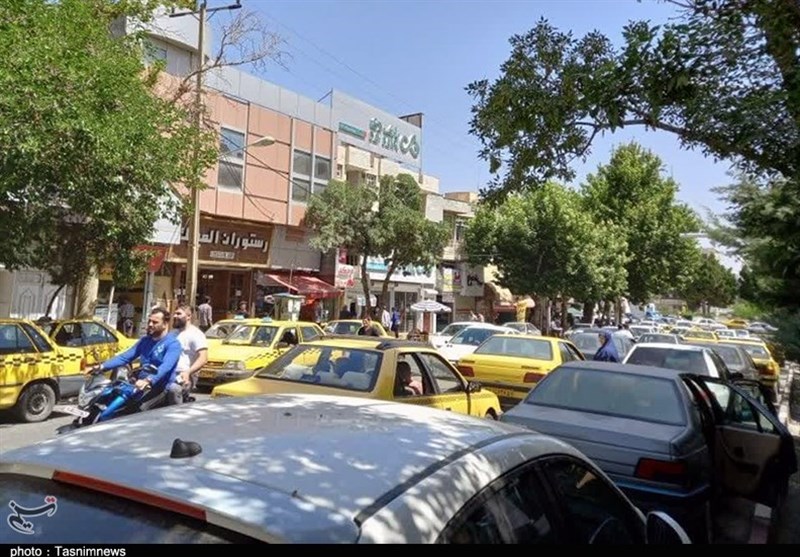 سنندج در قفل ترافیک؛ وعده پارکینگ طبقاتی سالهاست پشت چراغ قرمز ماند