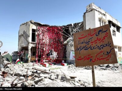 فاجعه در میناب؛ وقتی مادر همزمان برای ۲ تابوت لالایی خواند
