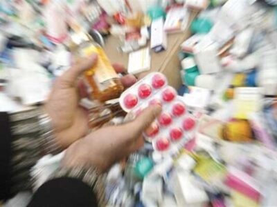 هشدار نسبت به خطر شکل‌گیری بازار سیاه دارو