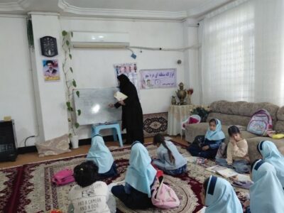 گفت‌‌وگوی خواندنی تسنیم با ‌معلم فداکار و عاشق‌؛ وقتی خانه، مدرسه شد