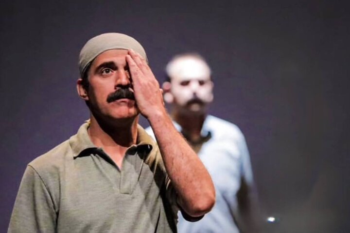 اجرای نمایش «دیکته‌طور» تمدید شد