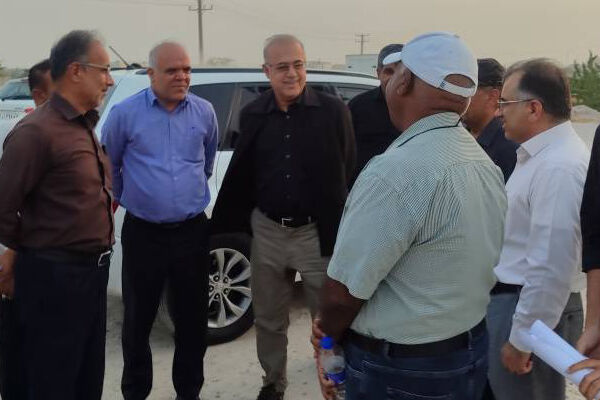 بازدید استاندار هرمزگان از پروژه تعریض محور بندرعباس ـ
بندرلنگه