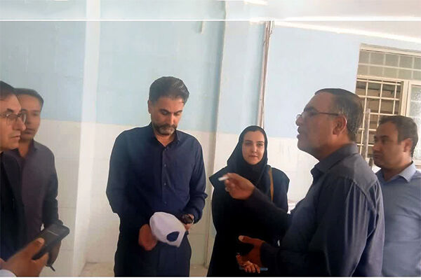 بازدید مدیرکل راه و شهرسازی جنوب کرمان و نماینده مجلس از
استخر منوجان/ تأمین اعتبار پروژه در دستور کار