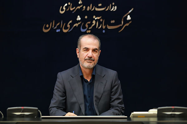 تاکید معاون وزیر بر مشارکت مردمی در بازسازی محلات آسیب‌دیده
از جنگ تحمیلی سوم
