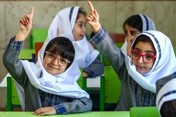 روستایی: در متوسطه اول دیگر مدرسه نمونه دولتی نداریم