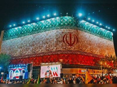 وصیت حاج‌قاسم روی دیوارنگاره انقلاب نقش بست