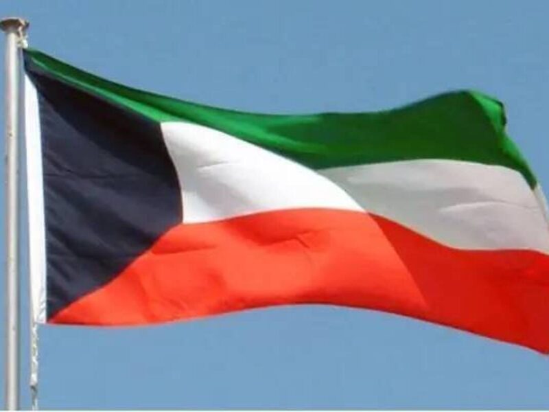 کویت کاردار ایران را احضار کرد/ ماجرای اخراج دو دیپلمات ایرانی از این کشور