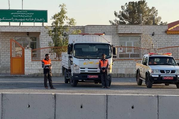 آماده‌باش ۳۰ اکیپ راهداری خراسان جنوبی برای خدمت‌رسانی به
مسافران تابستانی