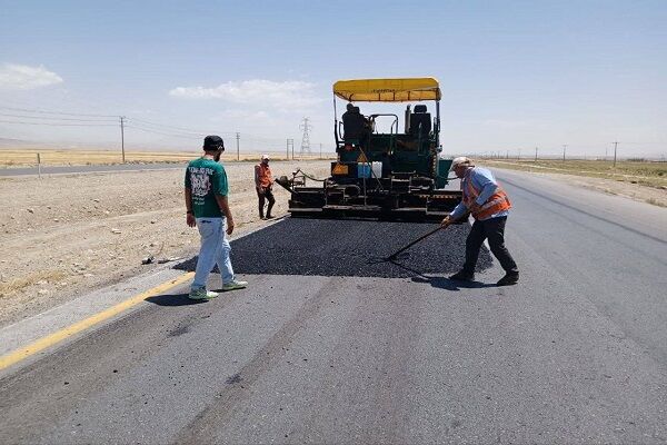 افزایش ۲۷۵ درصدی عملیات لکه‌گیری محورهای مواصلاتی خراسان
شمالی