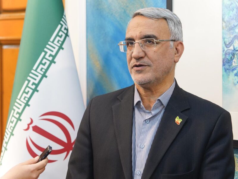 تقدیر نماینده کاشان از بانک مسکن در گره‌گشایی از مشکلات مسکن
کشور