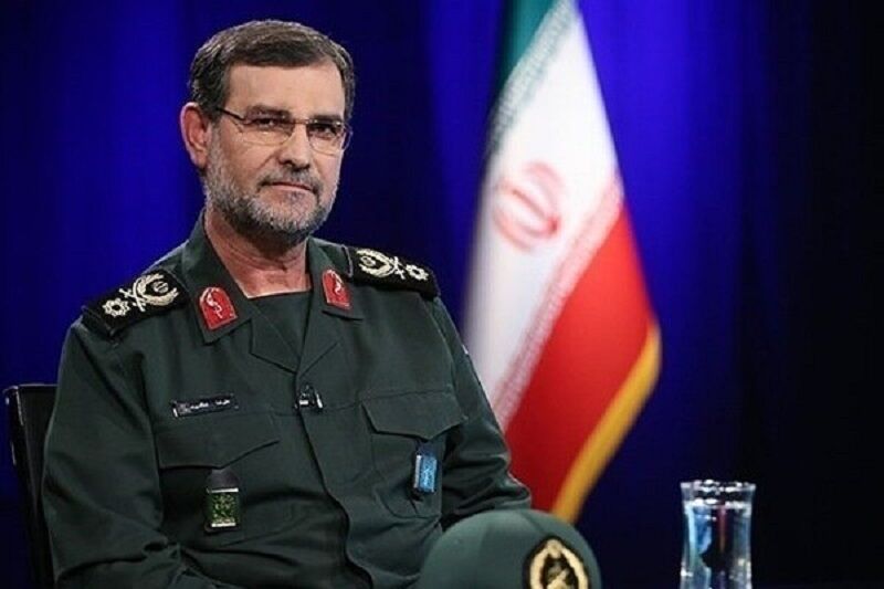 دیدار وزیر راه و شهرسازی با خانواده شهید دریابان علیرضا
تنگسیری/ تجلیل از نیمقرن مجاهدت خالصانه